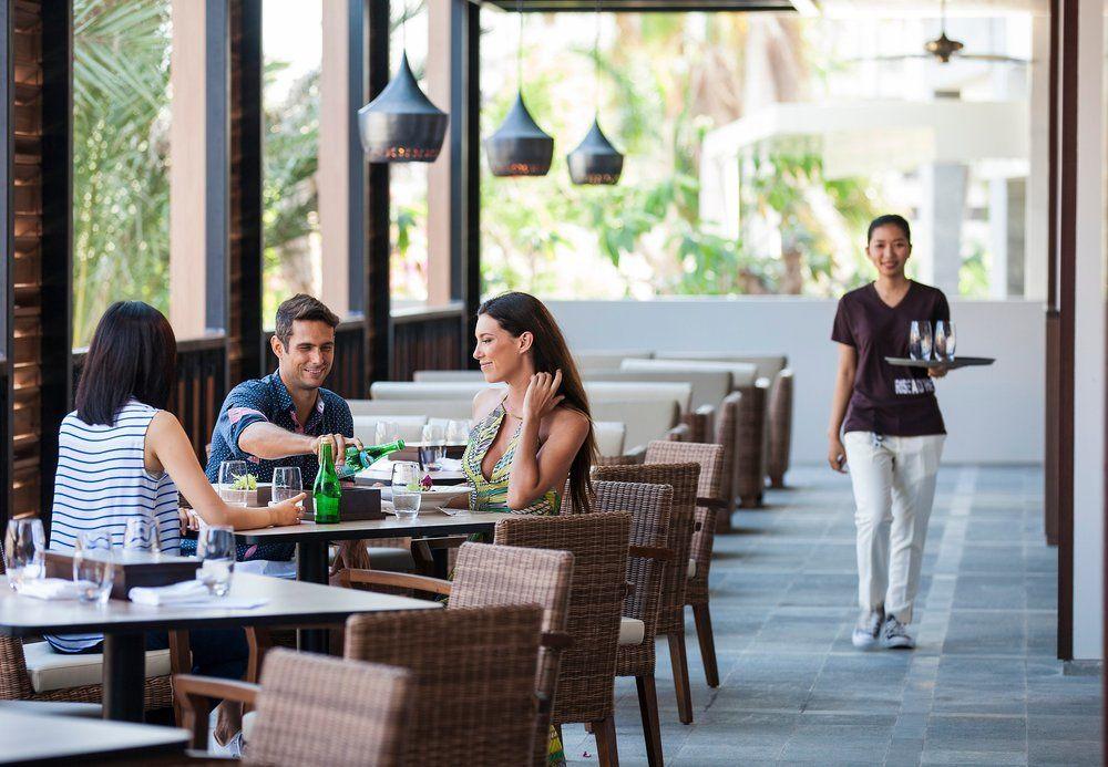 Courtyard By Marriott Bali Seminyak Resort Экстерьер фото A restaurant in Dubai