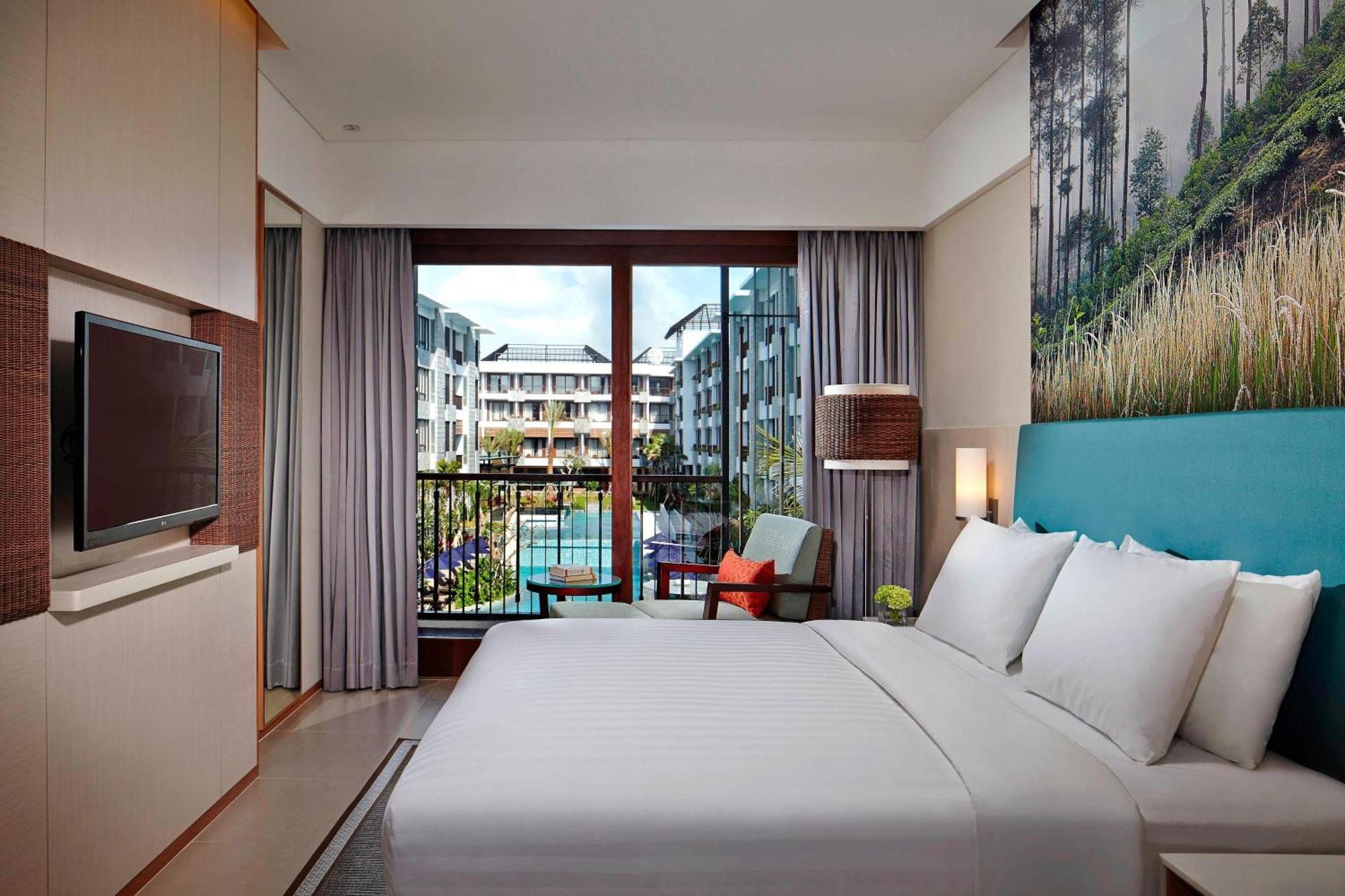 Courtyard By Marriott Bali Seminyak Resort Экстерьер фото